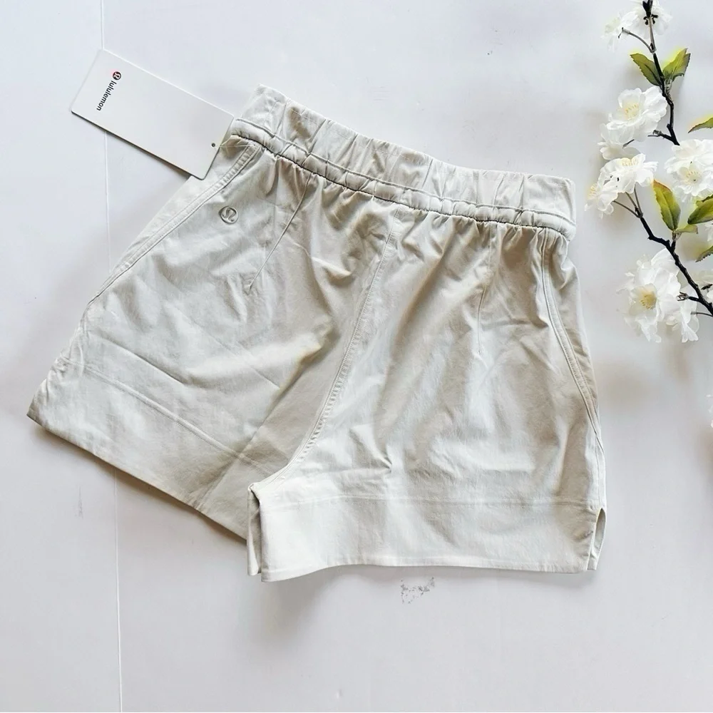 Lululemon Cinchable Waist HR Woven Shorts Mojave Tan - Picture 2 of 10